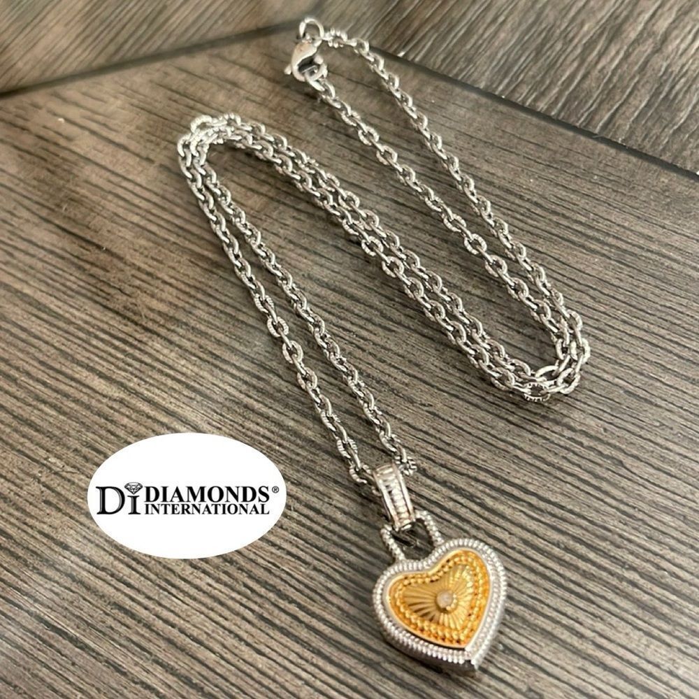 DIAMONDS INTERNATIONAL, Diamond Heart Necklace